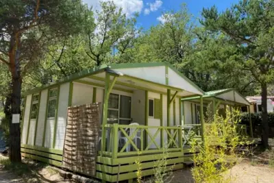 Image de Chalet - Piscine  - ccbaghd