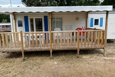 Image de Camping 3 étoiles - Piscine  - ccbbchc