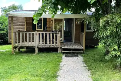 Image de Mobil-home Bois Standard 27m² - 2 chambres - Terrasse couverte - Tv 4 personnes