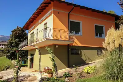 Image de Charming villa with large garden - near Lake Garda & ski resorts