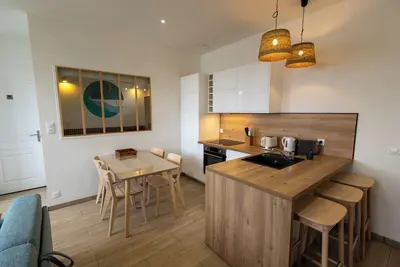 Image de Logement Cotex, Appartement 6p/ 2ch/ Parking Privatif/ 300m Plage