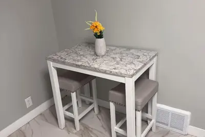 Image de Adorable 2-bedroom apartment with WiFi in charming Parchment