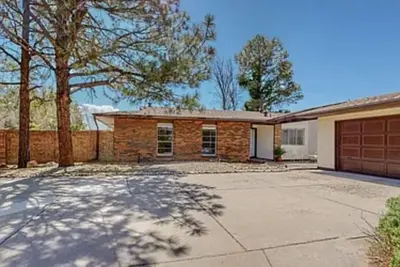 Image de Charming 3-bedroom house with WiFi and Ac in amazing Albuquerque