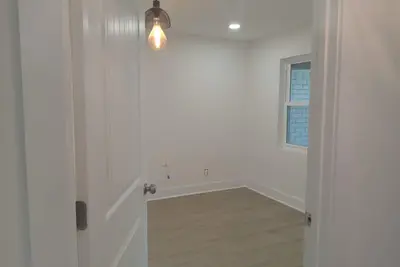 Image de Spacious 4-bedroom house in beautiful Orange with WiFi, Ac