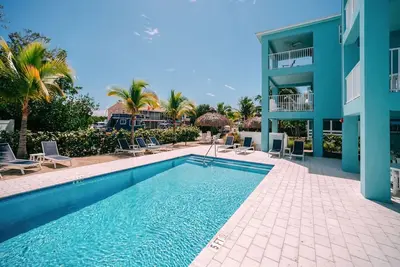 Image de Perfect Island Getaway! 2 Studio w/Kitchen & Resort amenities - Onsite Parking!