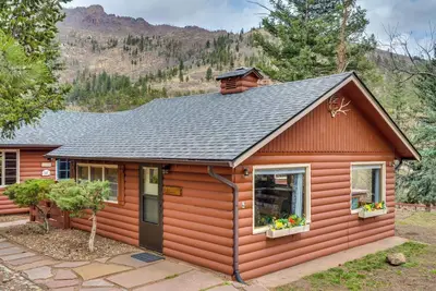 Image de Mountain Retreat at Base of Pikes Peak!