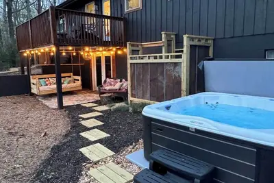 Image de Luxe Sunset Views -Relax Near Roo Winery- Hottub!