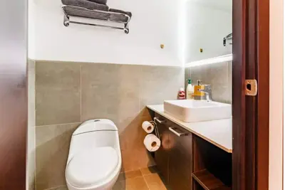 Image de Walkable Neighborhood - Foodie hotspot