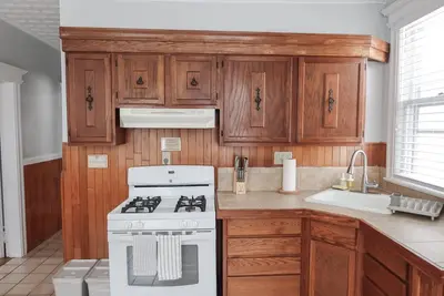 Image de Huge Family Home | Sleeps 14- Free Parking near Ny
