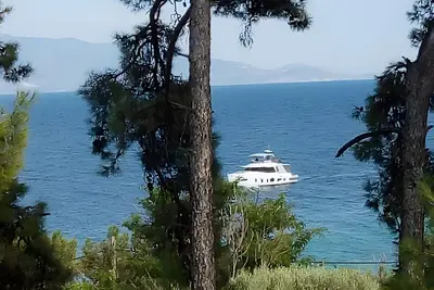 Image de Villa 'Lesvos 30 Meters To The Sea' avec vue sur la mer, Wi-Fi et climatisation