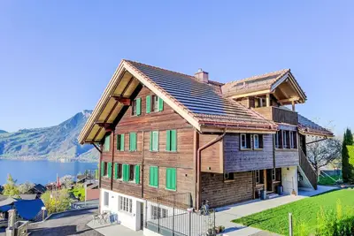 Image de Huus Chloster, Apt Niesen by Interhome