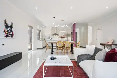 Image de Tranquil Spacious 5br Family Home in Franklin