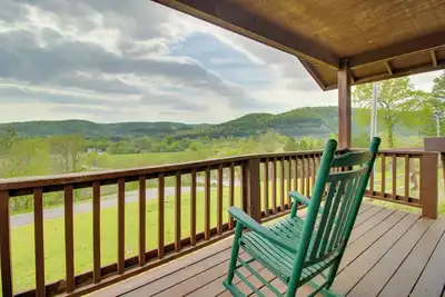 Image de Close to River & Hiking: Cabin in Mountain View