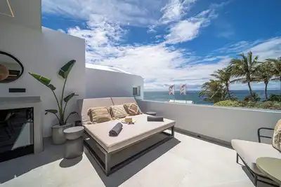 Image de Casa Serena : Luxury beachfront location