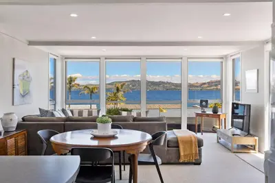 Image de Lake View Magic | 2br Gem w/ Thermal Pool & Deck Overlooking the Lake