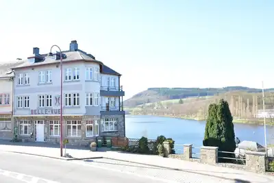Image de Villa à Vielsalm avec piscine intérieure