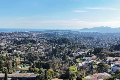 Image de Fantastic villa next to the old village in Mougins