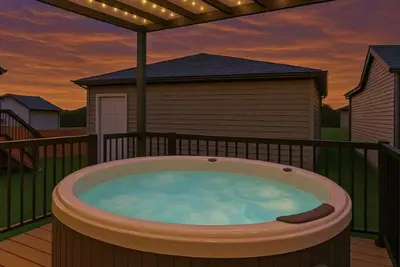 Image de New-Luxury Retreat-Hot Tub-King Bed-Ac-Ev Charger