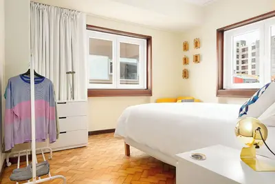 Image de 5 bedrooms 3bathrooms Bonjardim views big groups and families city center Porto