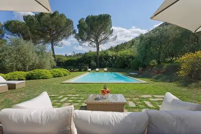 Historical Villa Daniela in the countryside