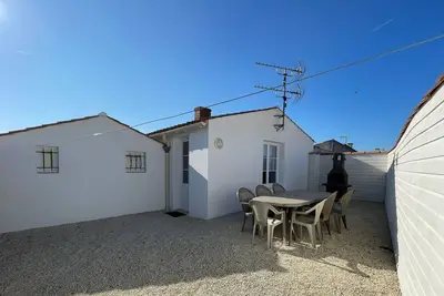 Gîte familial à Talmont-Saint-Hilaire avec cour privée