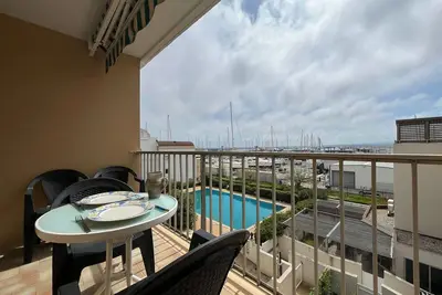 Image de Studio cabine 4 pers. à Gruissan avec parking et clim