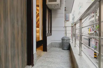 Image de Spacious 3-bedroom apartment in vibrant New Delhi with WiFi, Ac