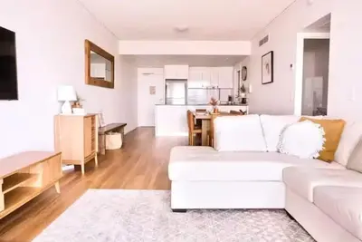 Image de Repose Broadbeach: rest, shop, surf or pamper