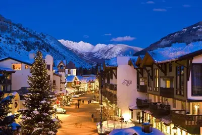 Image de Modern 2br condo in Vail - steps to Golden Peak Lift and walk to Vail Village