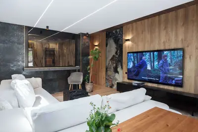 Image de Romantic Luxury Hot Tub Retreat w Parking in Anixi