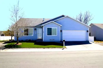 Image de 3-Br, 2 Bath in Beautiful Montrose close to Black Canyon