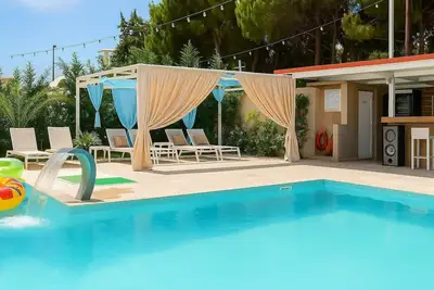 Aquamare Studios - Sea View Nest with Balcony