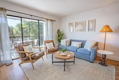 Palm Haven - Upscale Captiva Island Condo