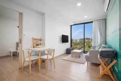 Image de Skypark Aurora 2br 2Cx1 Lake side