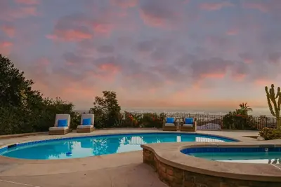 Image de Overlooking Luxury | Pool Heat | Spa | Games