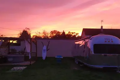 Image de Caravane Américaine🇺🇸 avec Spa privatif, proche de Beauval