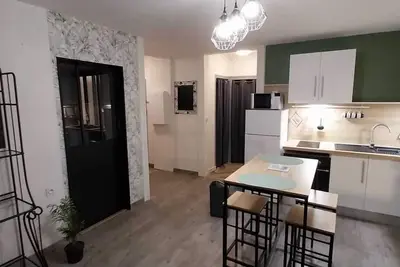 Image de Appartement T1 bis proche place centrale