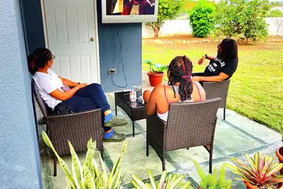 Image de Spacious 2br Gated Stay with Fast WiFi, Full A/C Spaces & Pergola Patio