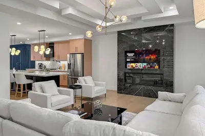 Image de Modern 4br/3ba Brand New Home