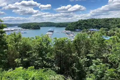 Image de Lake View Home-Good for Big Group-Jamestown Marina