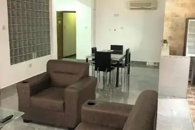 Image de Elegant 2-Bedroom +Pool in Osu