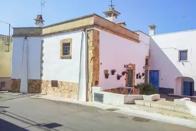 Image de The Refuge of the Village & Sea - mono