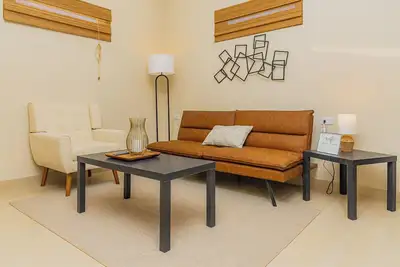 Image de Modern 2-bedroom apartment with Plunge Pool Vacation Vibes #1