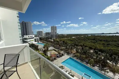 Phenomenal ocean view  2bed, 2 bath Apartment.