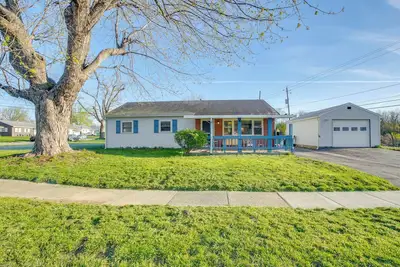 Image de 7 Mi to Dtwn Dayton: Home in Kettering w/ Yard