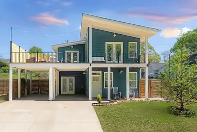 Image de Modern+Treetop+Terrace+Retreat