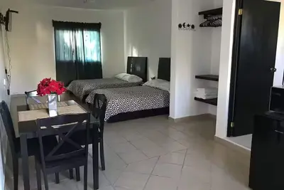 Image de Coco Studio. Only 5 minutes from downtown