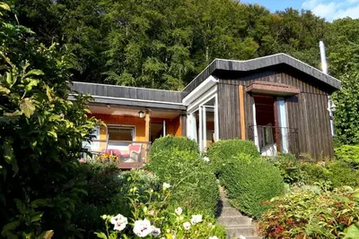 Image de Chalet Bellevue Your private biotope high above the valley in Weserbergland