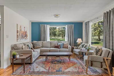 Image de Riverside Home w/Spacious Yard, Full Kitchen, Grill, Pet Friendly, Wifi