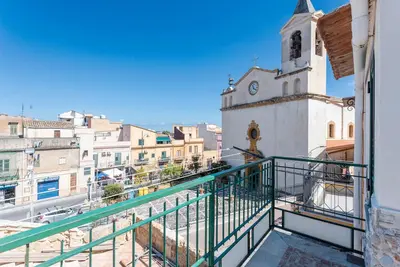 Image de Maison de vacances 'Al Castello' avec terrasse privée, Wi-Fi et climatisation